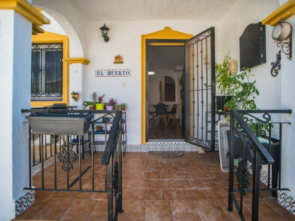 3-bedroom Villa In Orihuela, Spain (88 M²)