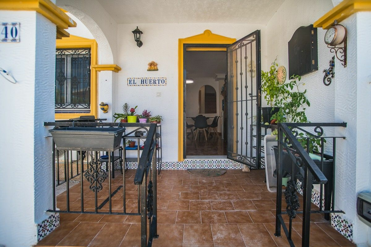 3-bedroom Villa In Orihuela, Spain (88 M²)