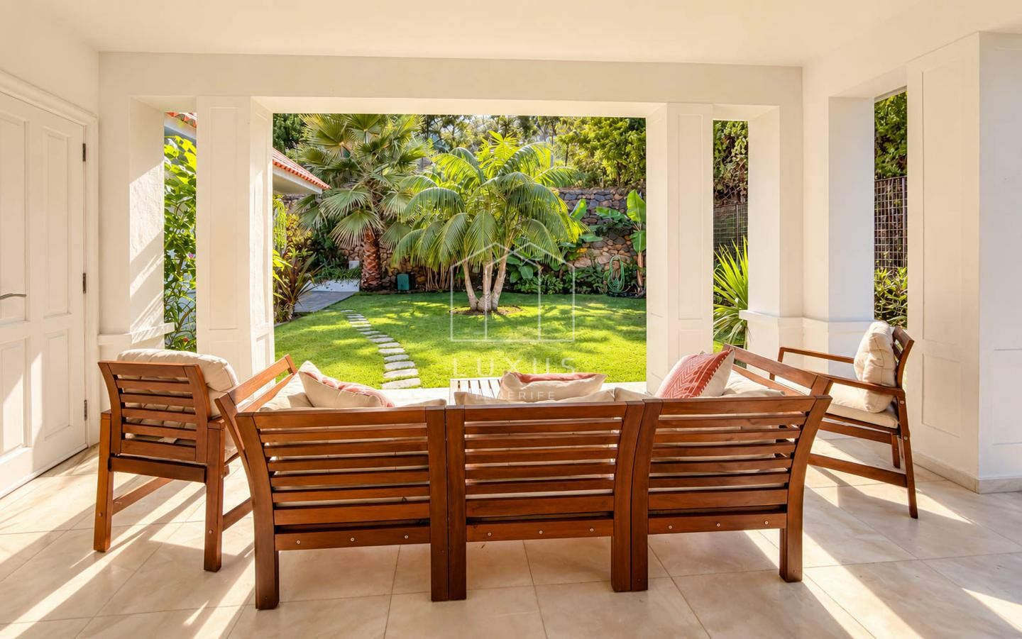 3-bedroom Villa In Santa Úrsula, Spain (250 M²)