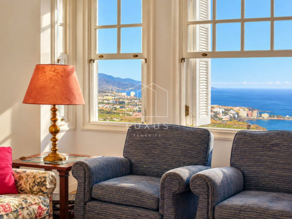 3-bedroom Villa In Santa Úrsula, Spain (250 M²)