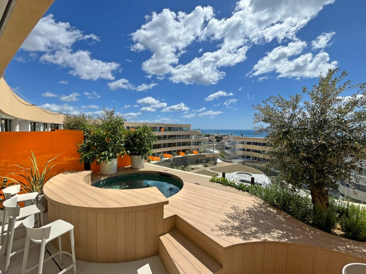 3-bedroom Apartment In Fuengirola, Spain (117 M²)
