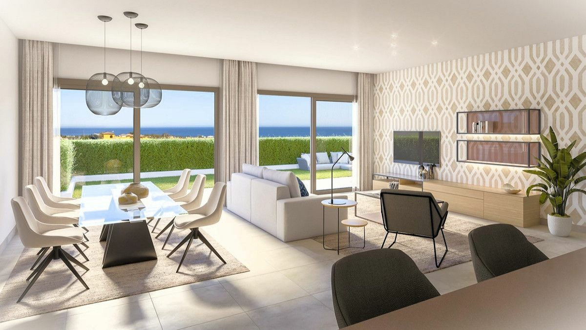 3-bedroom Apartment In Estepona, Spain (127 M²)