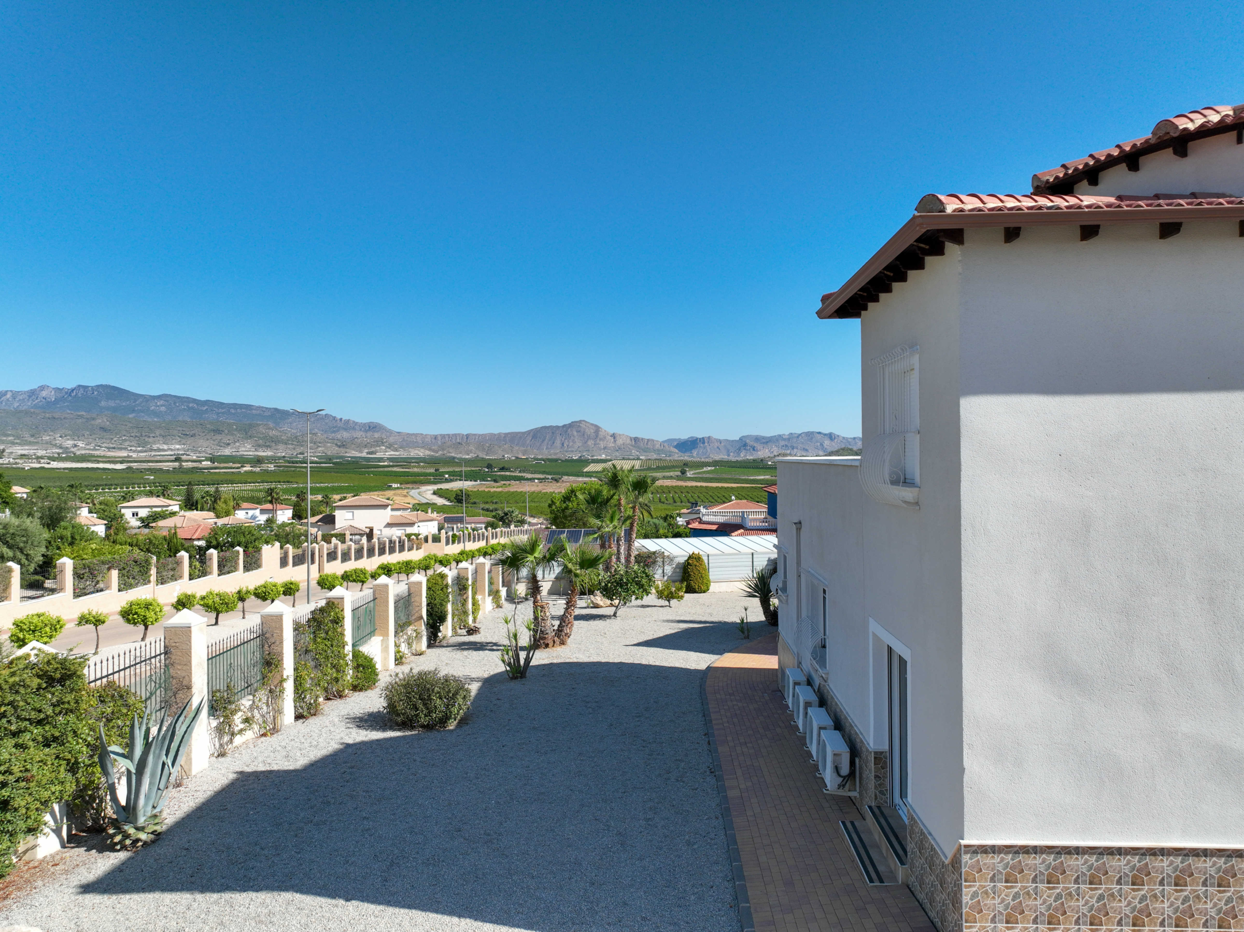 3-bedroom Detached Villa In Campos Del Rio, Spain (225 M²)