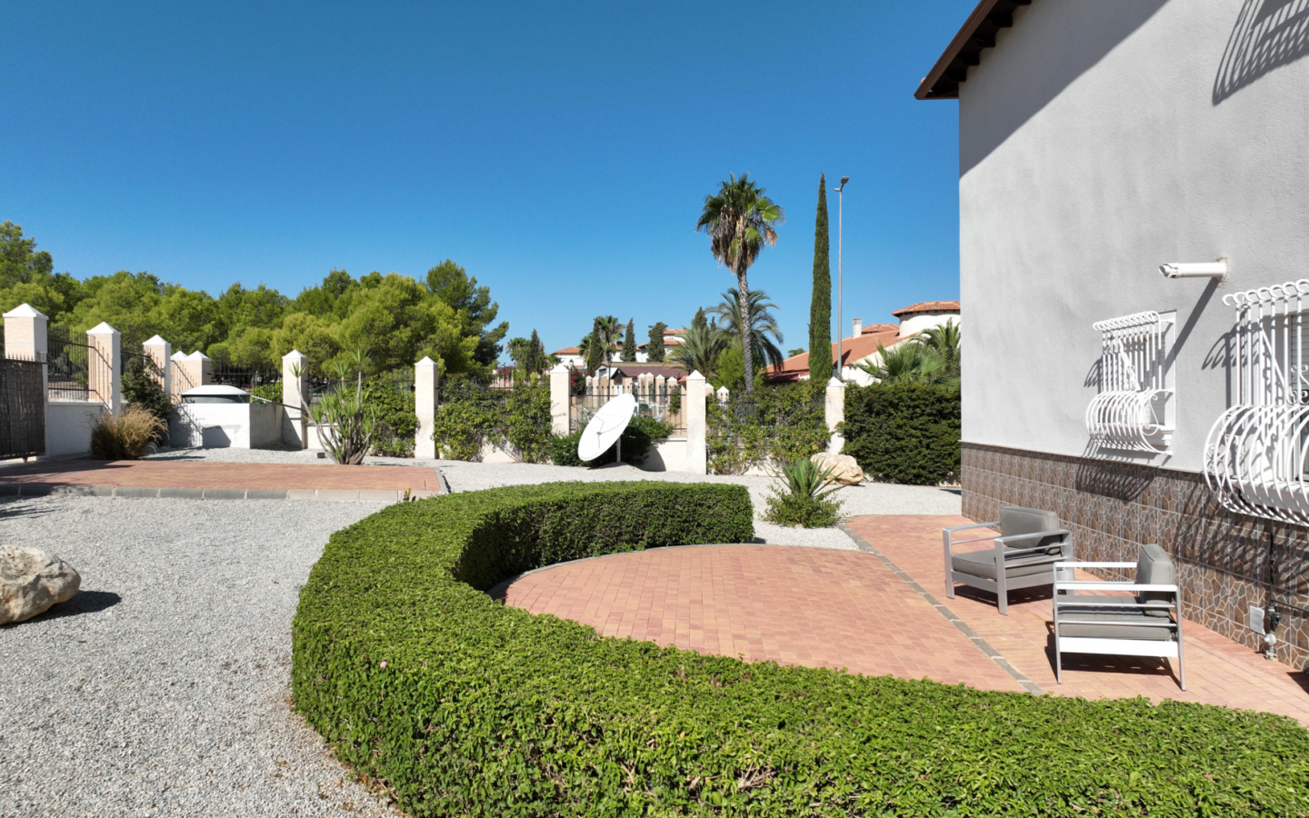 3-bedroom Detached Villa In Campos Del Rio, Spain (225 M²)