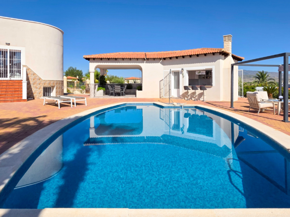 3-bedroom Detached Villa In Campos Del Rio, Spain (225 M²)