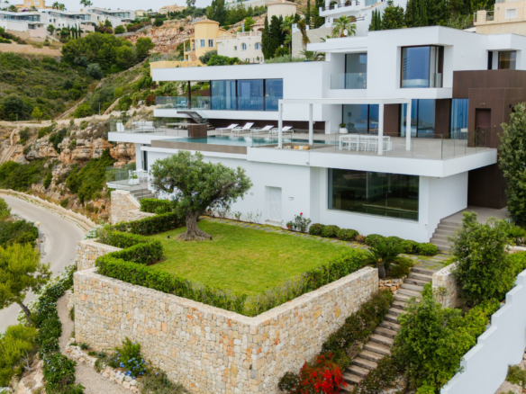 5-bedroom Villa In Benitachell, Spain (506 M²)