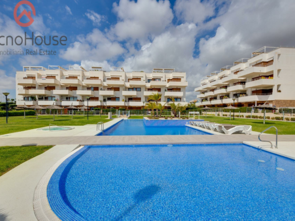 2-bedroom Apartment In Orihuela Costa, Spain (97 M²)