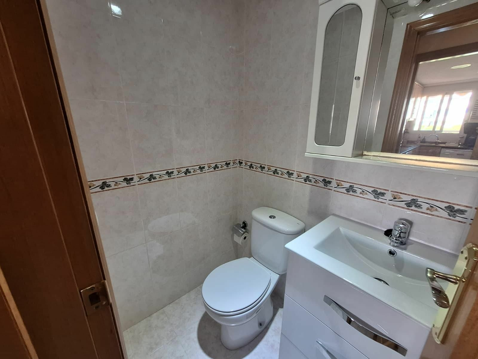 2-bedroom Apartment In Torrevieja, Spain (80 M²)
