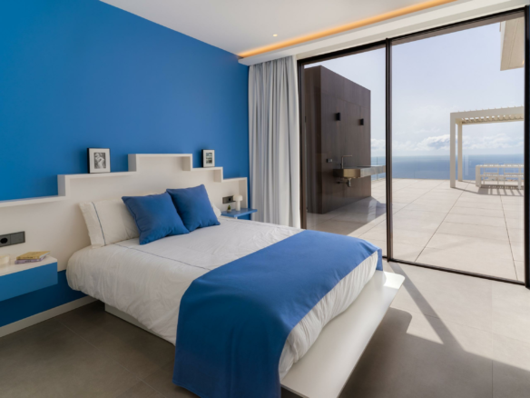 5-bedroom Villa In Benitachell, Spain (506 M²)