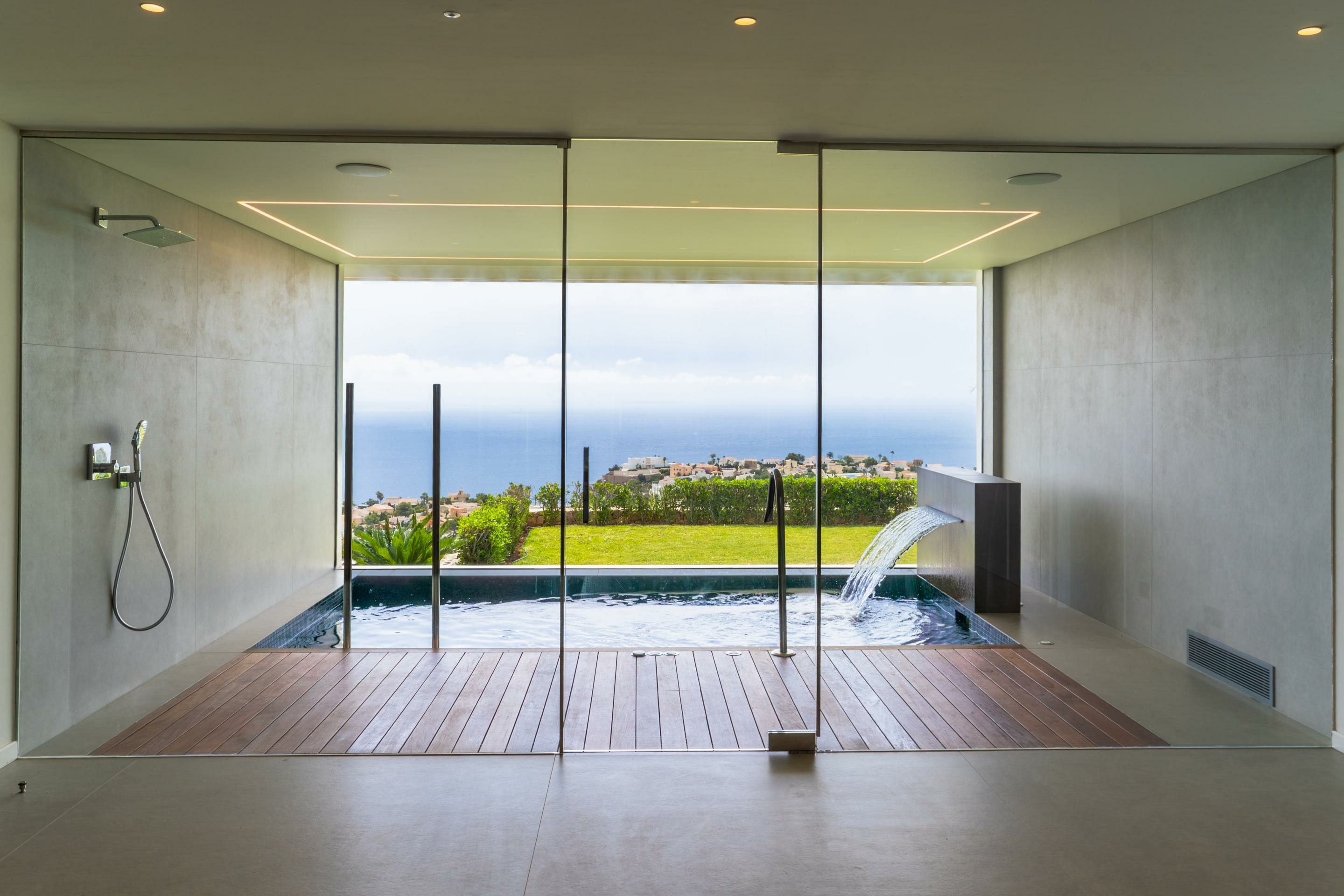 2-17-8e0e5b 5-bedroom Villa In Benitachell, Spain (506 M²)