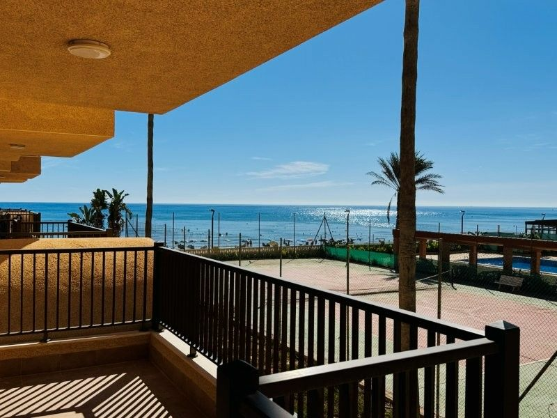 3-bedroom Apartment In Torrevieja, Spain (119 M²)