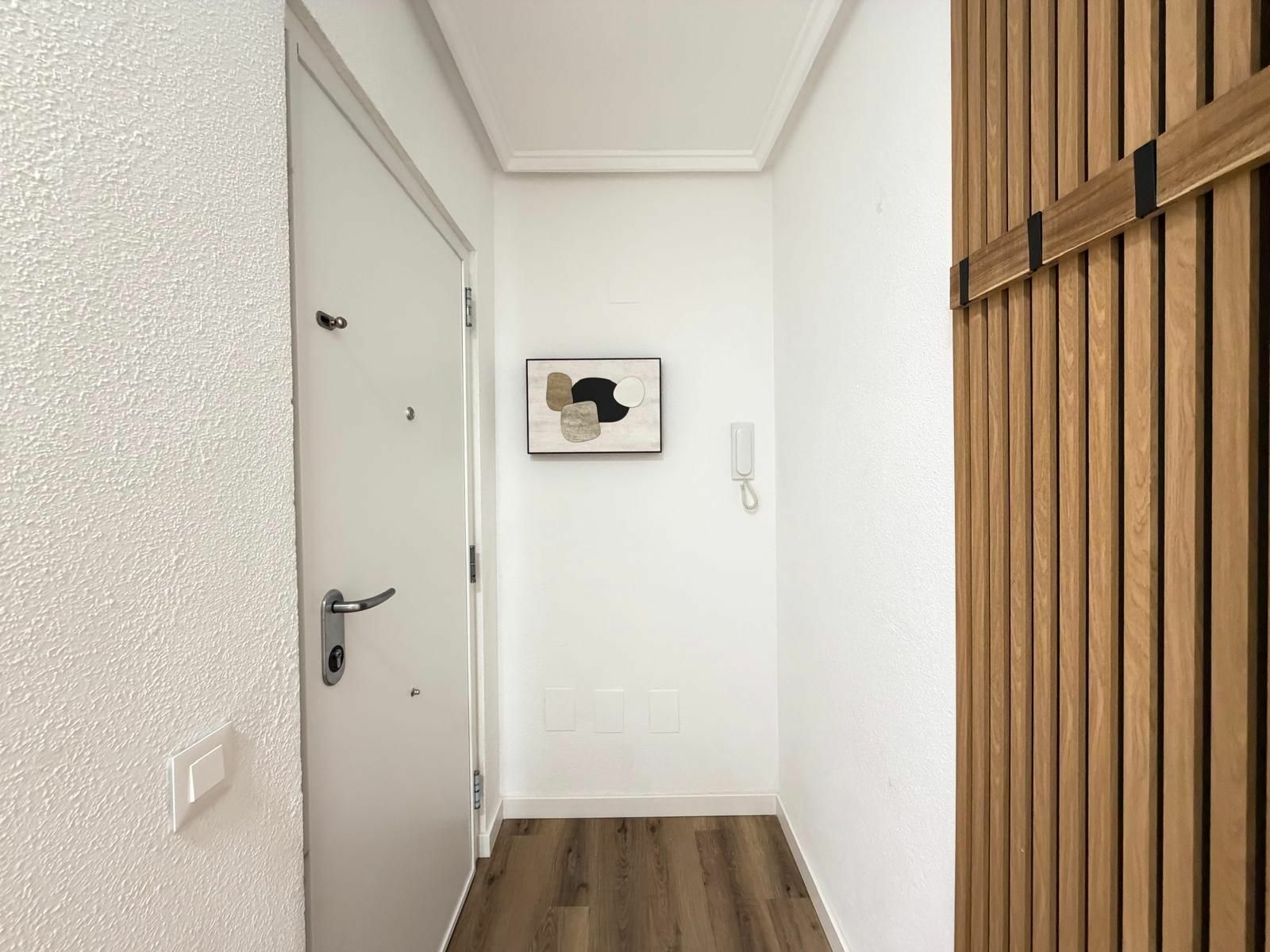 3-bedroom Apartment In Torrevieja, Spain (98 M²)