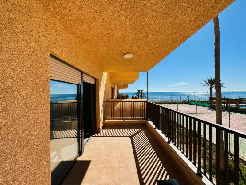 3-bedroom Apartment In Torrevieja, Spain (119 M²)