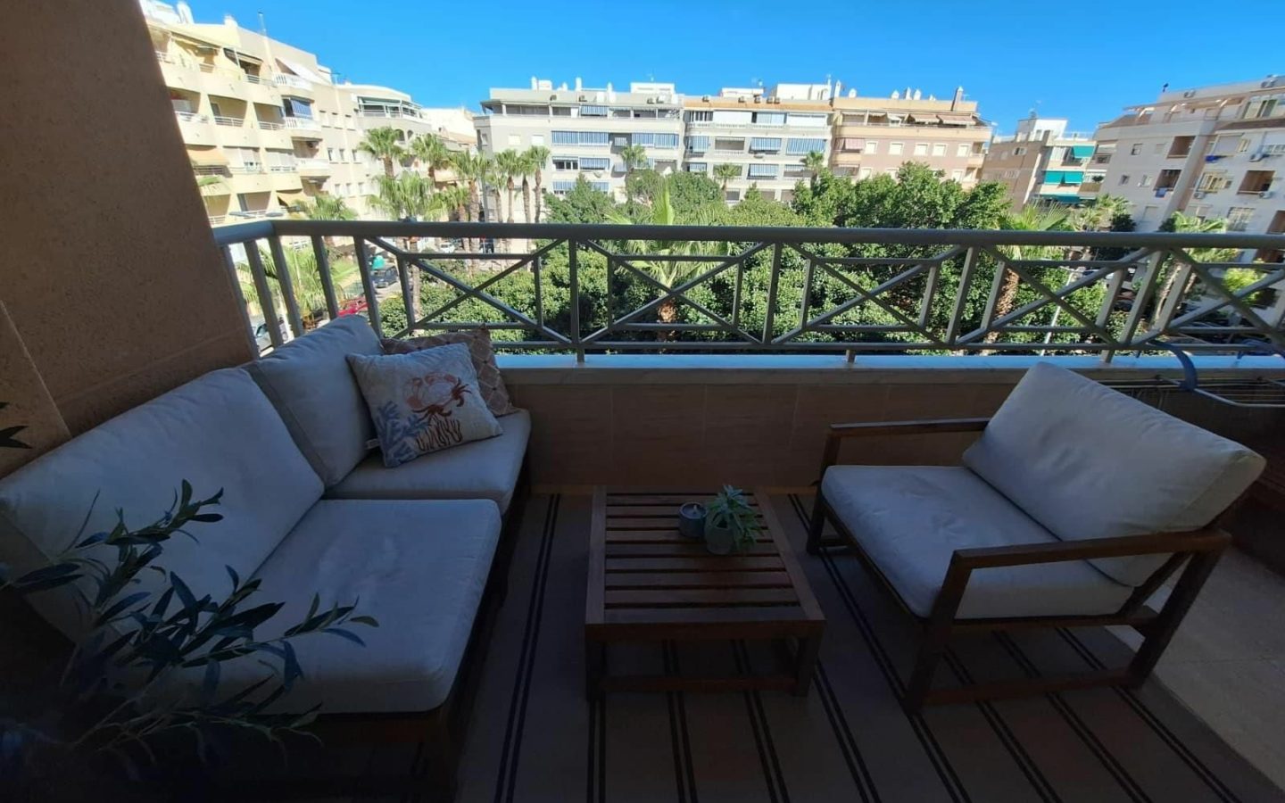 2-bedroom Apartment In Torrevieja, Spain (80 M²)