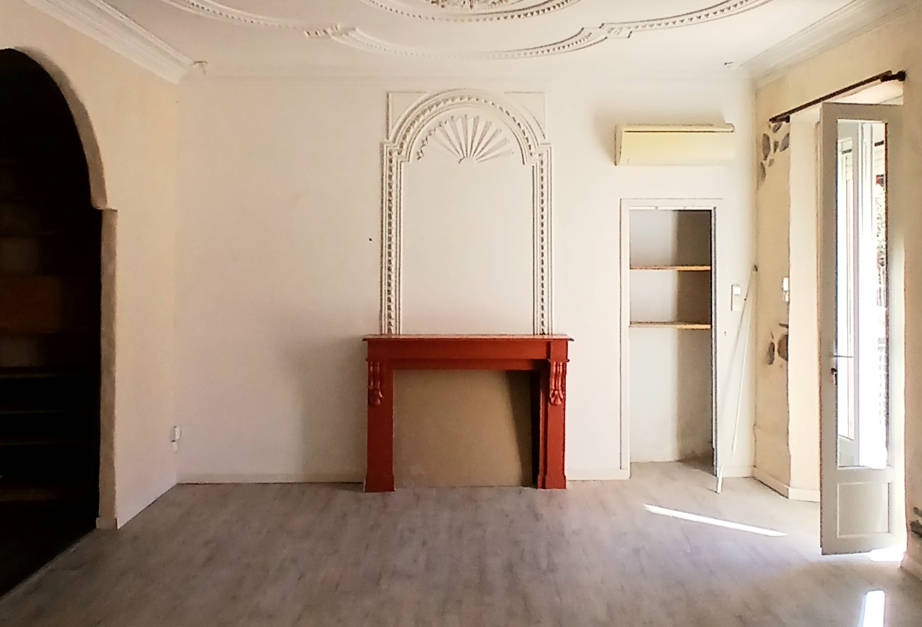 3-bedroom House In Saint Chinian, France (183 M²)