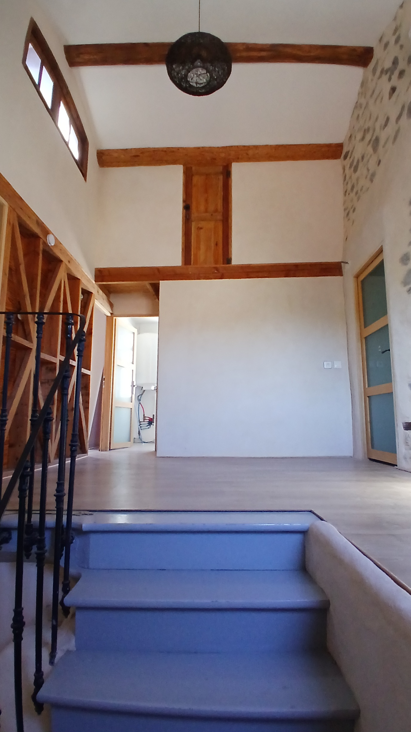 3-bedroom House In Saint Chinian, France (183 M²)