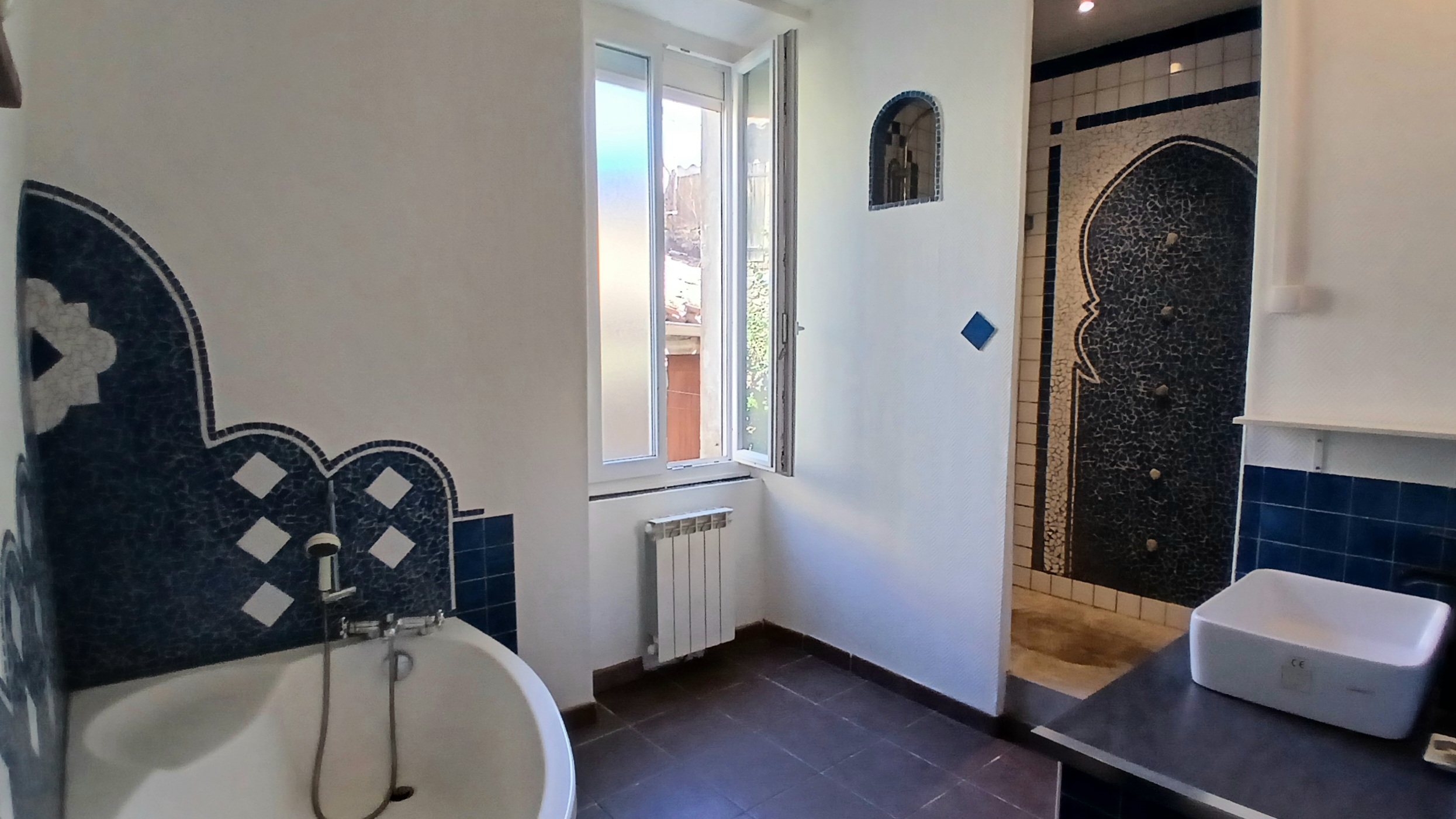 3-bedroom House In Saint Chinian, France (183 M²)
