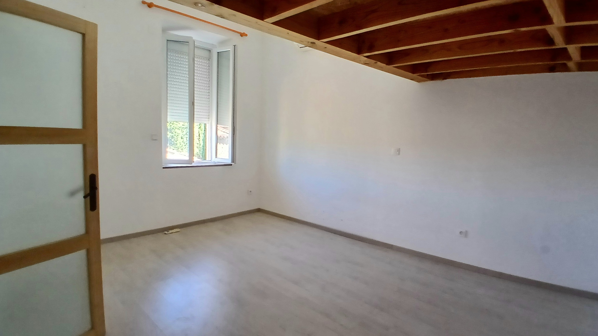 3-bedroom House In Saint Chinian, France (183 M²)