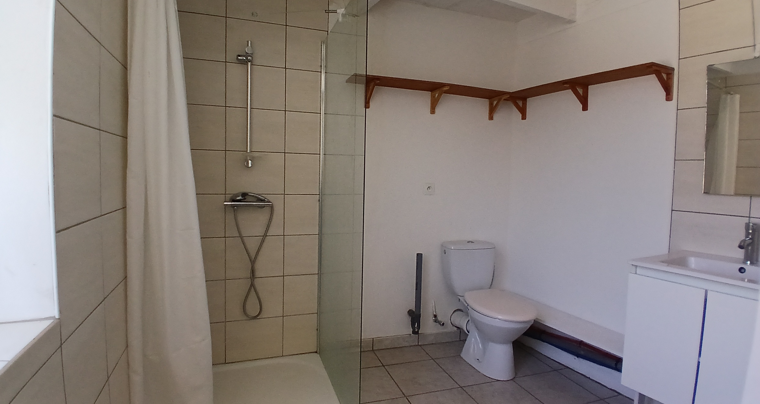 3-bedroom House In Saint Chinian, France (183 M²)