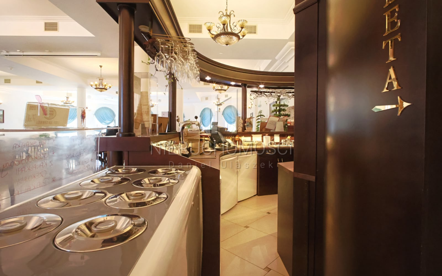 SĘkowski DwÓr – Luksusowy Hotel, Restauracja I Dom Weselny, SĘkowa, Pow. Gorlicki
