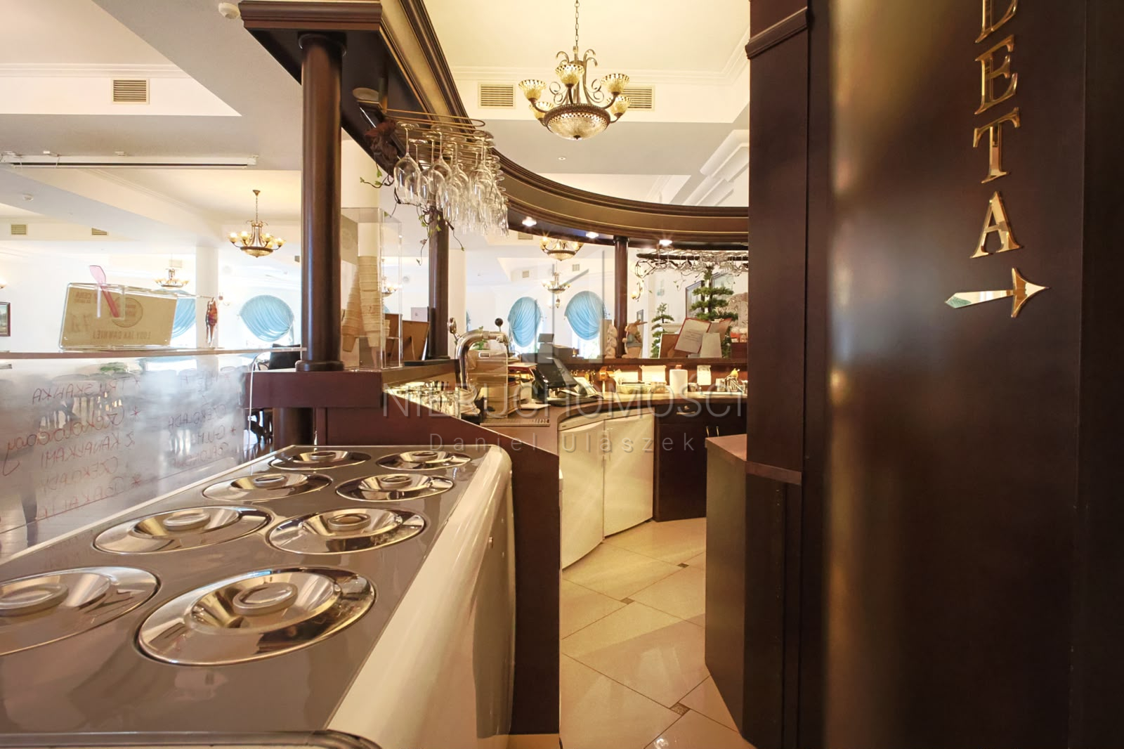 SĘkowski DwÓr – Luksusowy Hotel, Restauracja I Dom Weselny, SĘkowa, Pow. Gorlicki