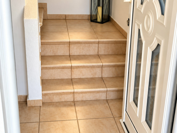 Modern 4-bedroom Townhouse With Panoramic Terrace In Neapoli, Lasithi