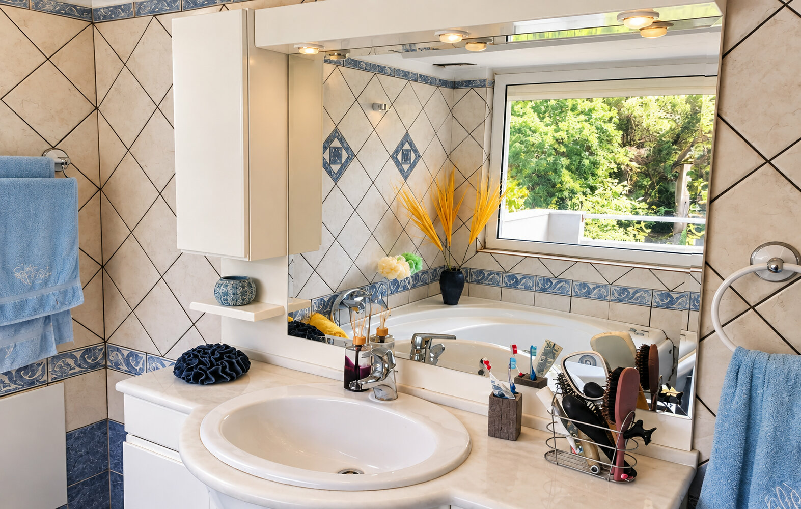 Modern 4-bedroom Townhouse With Panoramic Terrace In Neapoli, Lasithi
