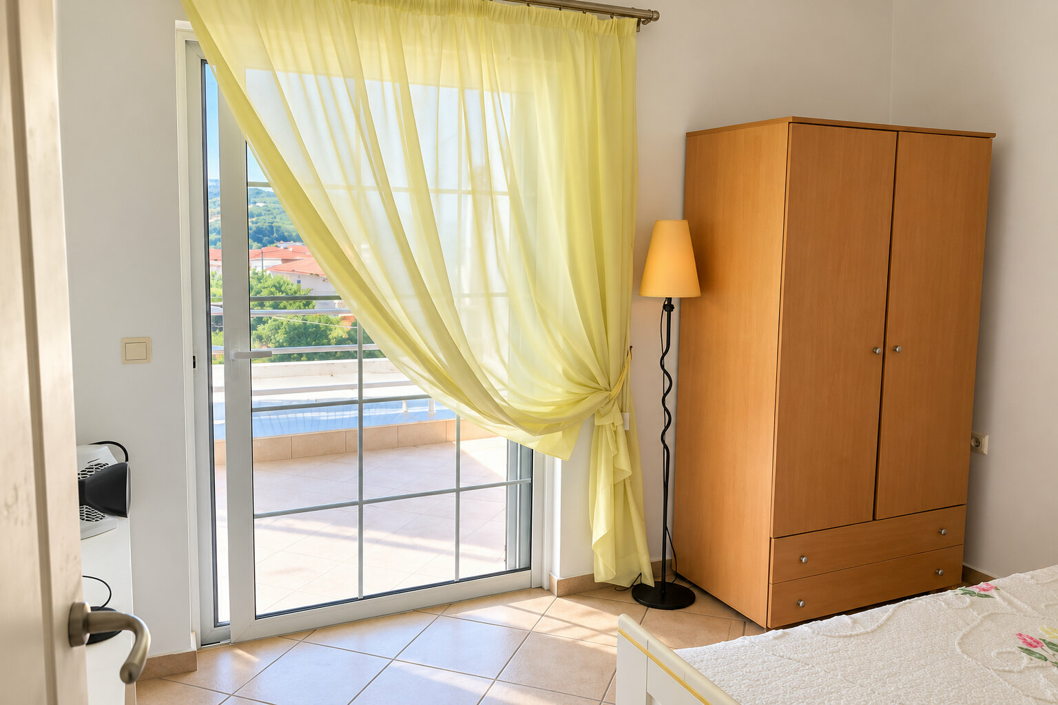 Modern 4-bedroom Townhouse With Panoramic Terrace In Neapoli, Lasithi