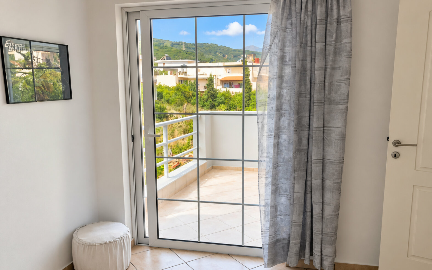 Modern 4-bedroom Townhouse With Panoramic Terrace In Neapoli, Lasithi