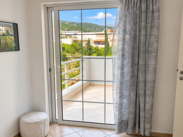 Modern 4-bedroom Townhouse With Panoramic Terrace In Neapoli, Lasithi