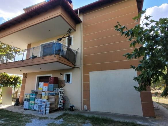 4-bedroom Detached House In Lagkadas, Greece (250 M²)