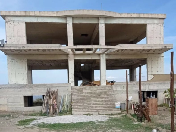 Detached House In Migdonia, Greece (390 M²)