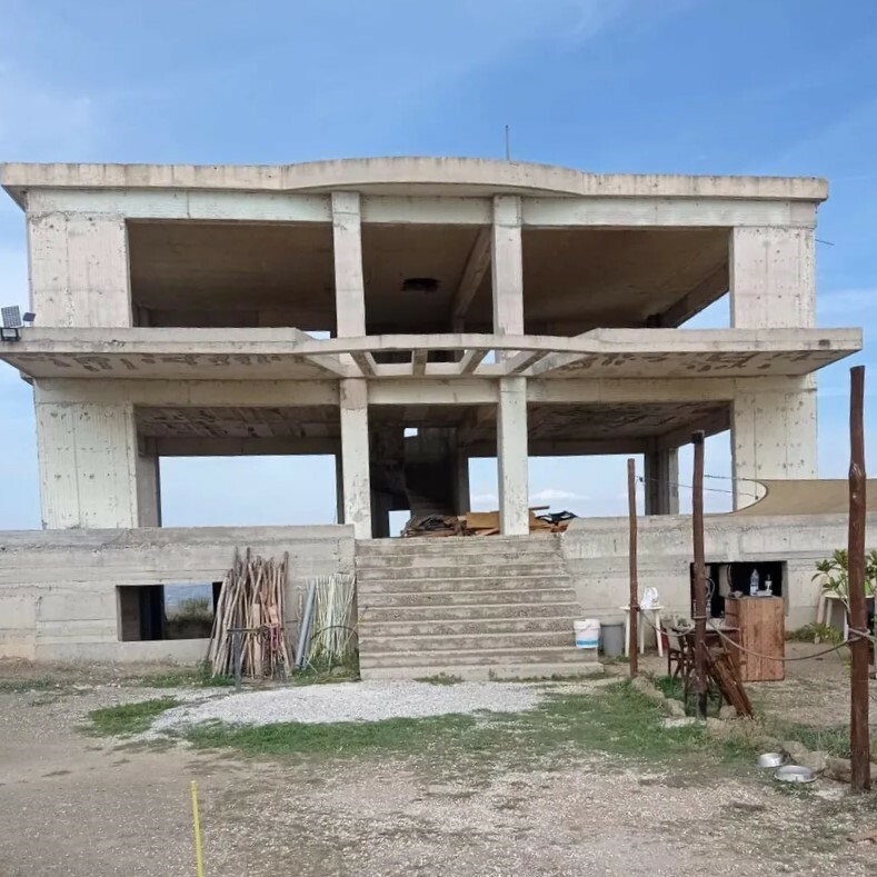 Detached House In Migdonia, Greece (390 M²)