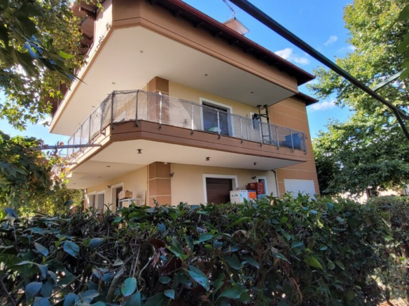 4-bedroom Detached House In Lagkadas, Greece (250 M²)
