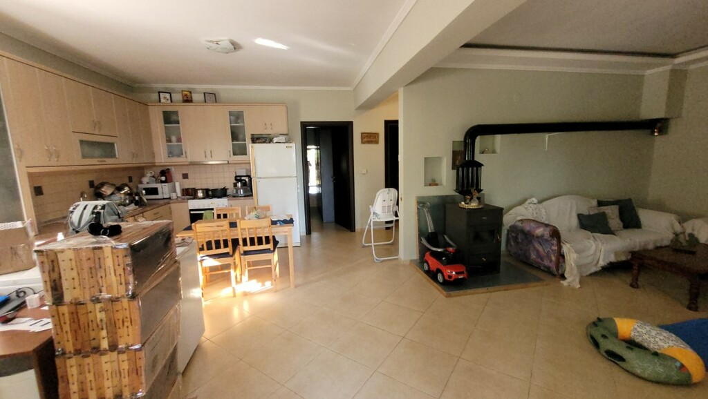 4-bedroom Detached House In Lagkadas, Greece (250 M²)