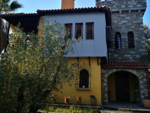 4-bedroom Villa In Sithonia, Greece (175 M²)