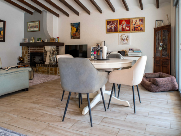 6-bedroom Detached Villa In Petrer (loma Bada), Spain (339 M²)