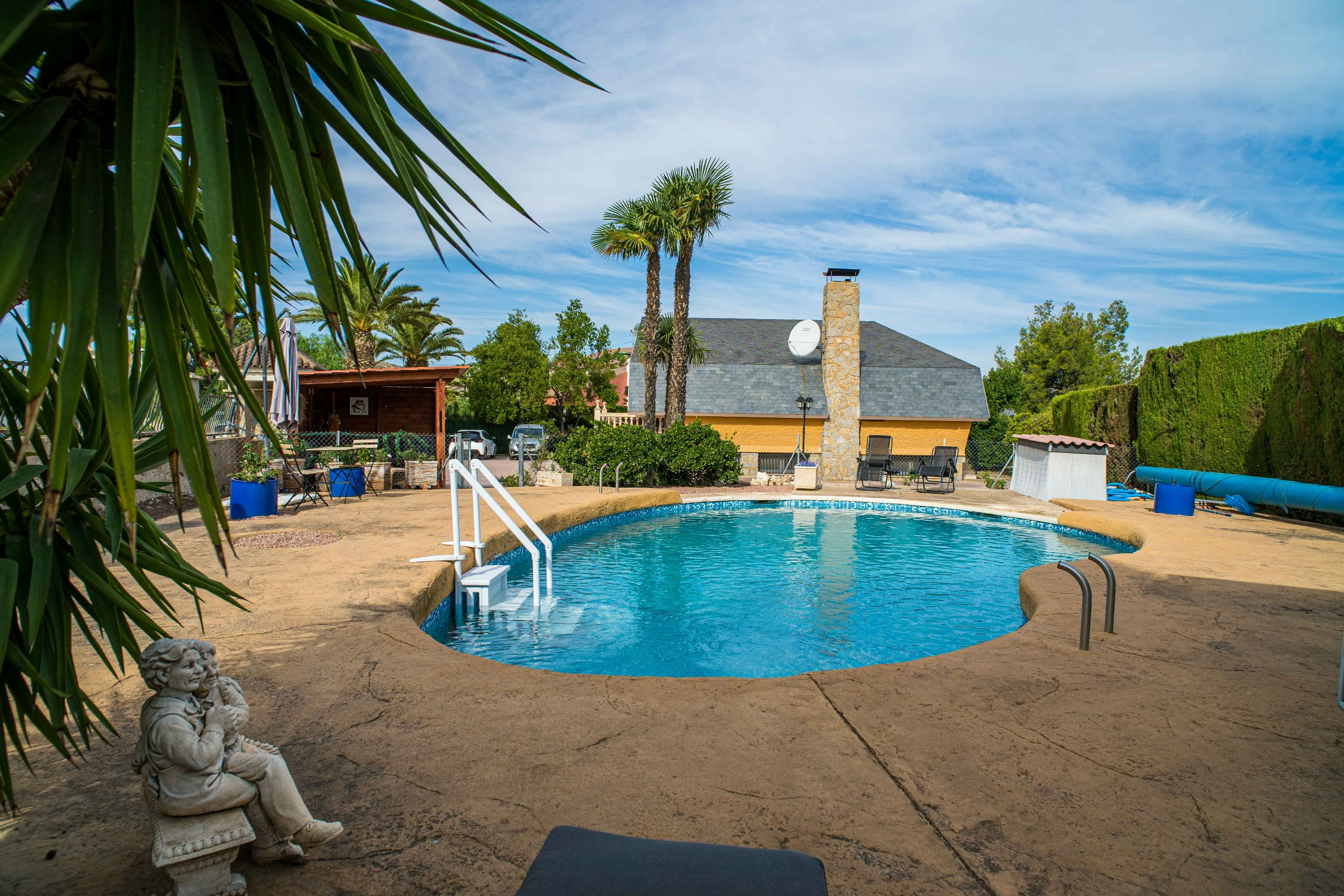 6-bedroom Detached Villa In Petrer (loma Bada), Spain (339 M²)