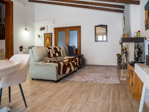 6-bedroom Detached Villa In Petrer (loma Bada), Spain (339 M²)