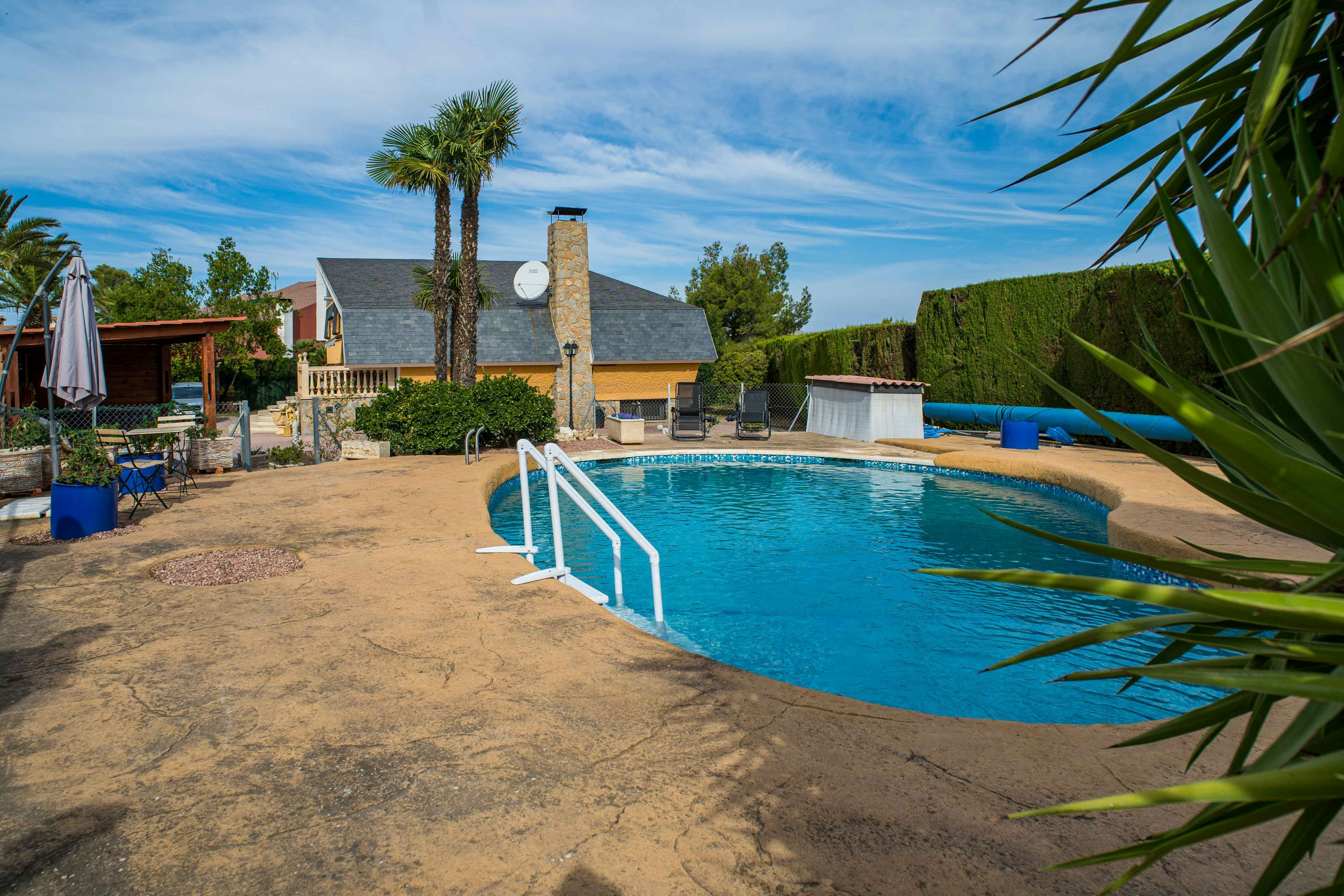 6-bedroom Detached Villa In Petrer (loma Bada), Spain (339 M²)