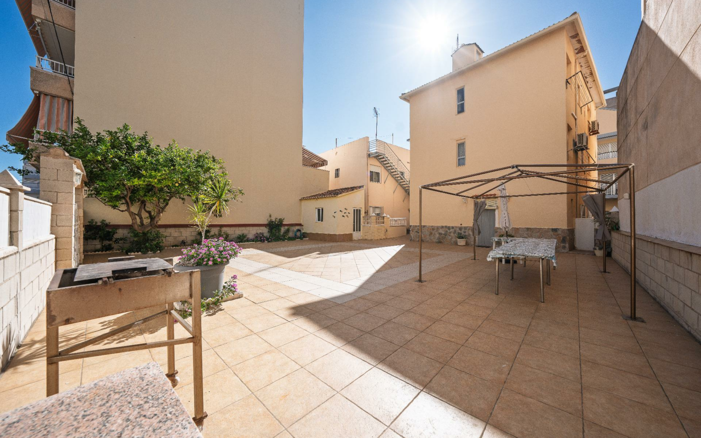 Land In Miramar, Spain (195 M² Plot)