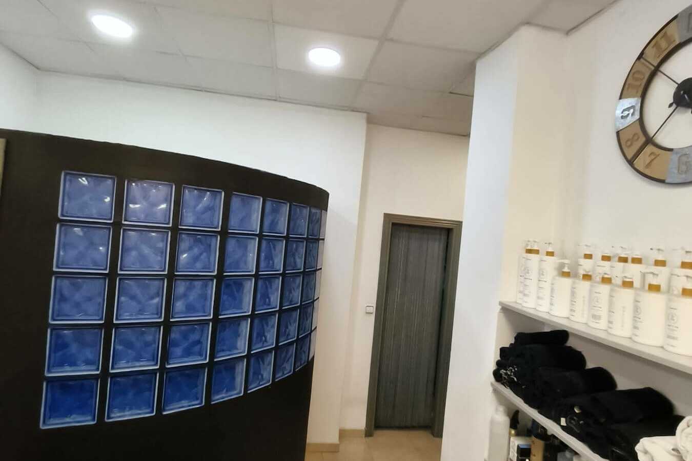 Commercial Premises In Valencia (70 M²)