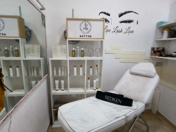 Commercial Premises In Valencia (70 M²)