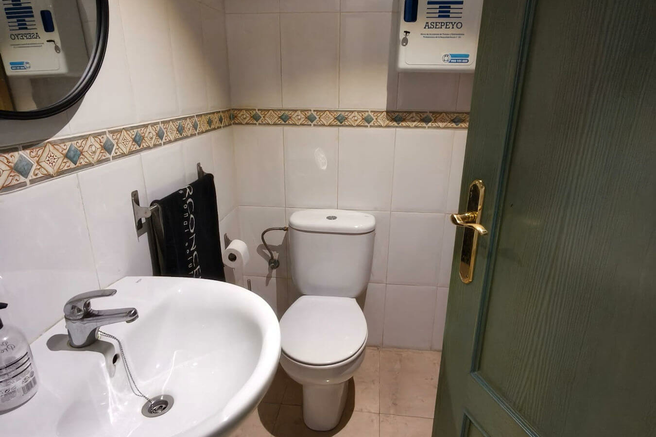 Commercial Premises In Valencia (70 M²)