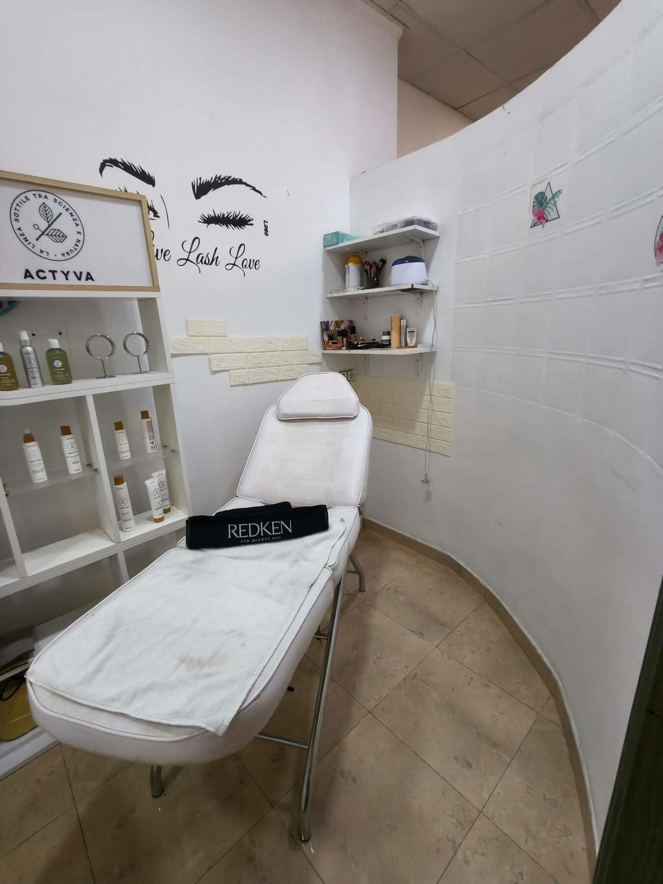 Commercial Premises In Valencia (70 M²)