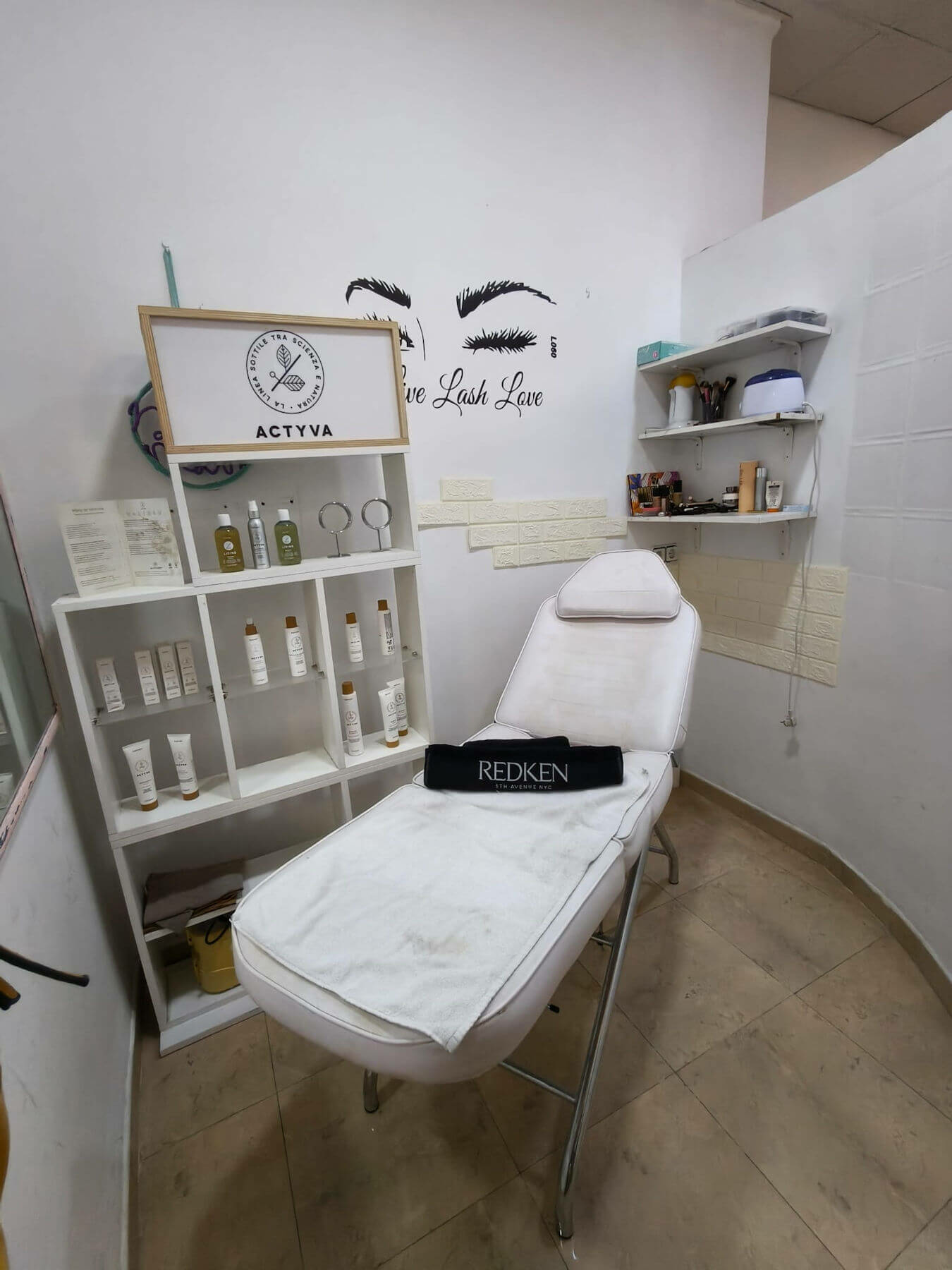 Commercial Premises In Valencia (70 M²)