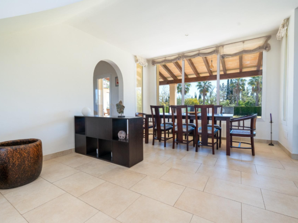 4-bedroom Villa In Binissalem, Spain (243 M²)