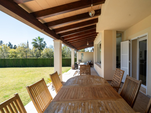 4-bedroom Villa In Binissalem, Spain (243 M²)