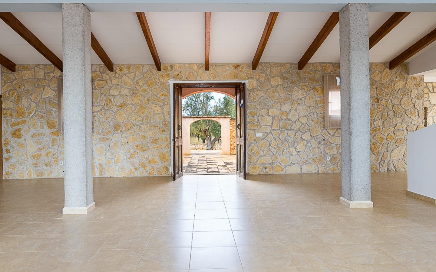 6-bedroom Finca In Binissalem, Spain (48.474 M²)
