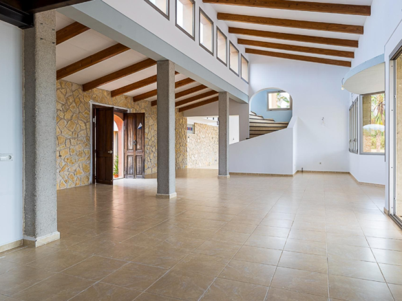 6-bedroom Finca In Binissalem, Spain (48.474 M²)